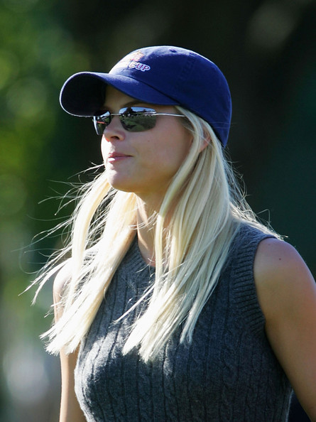 Elin Nordegren on golf course