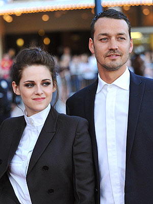 Kristen Stewart With Rubert Sanders Photo